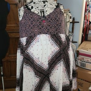 Handkerchief print sundress. Torrid 4